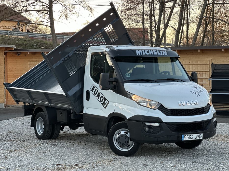 Iveco Daily Basculabil pe 3 parti motor3.0 150cp Clima An 2016 Spania