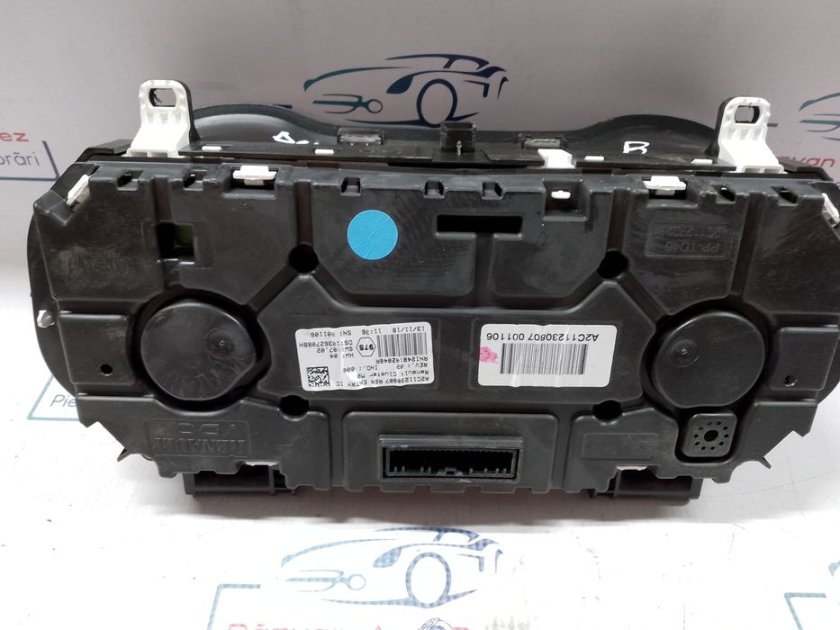 ceasuri bord uk  dacia duster 2019