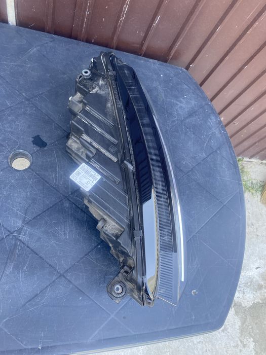 Far stanga full led skoda octavia 4