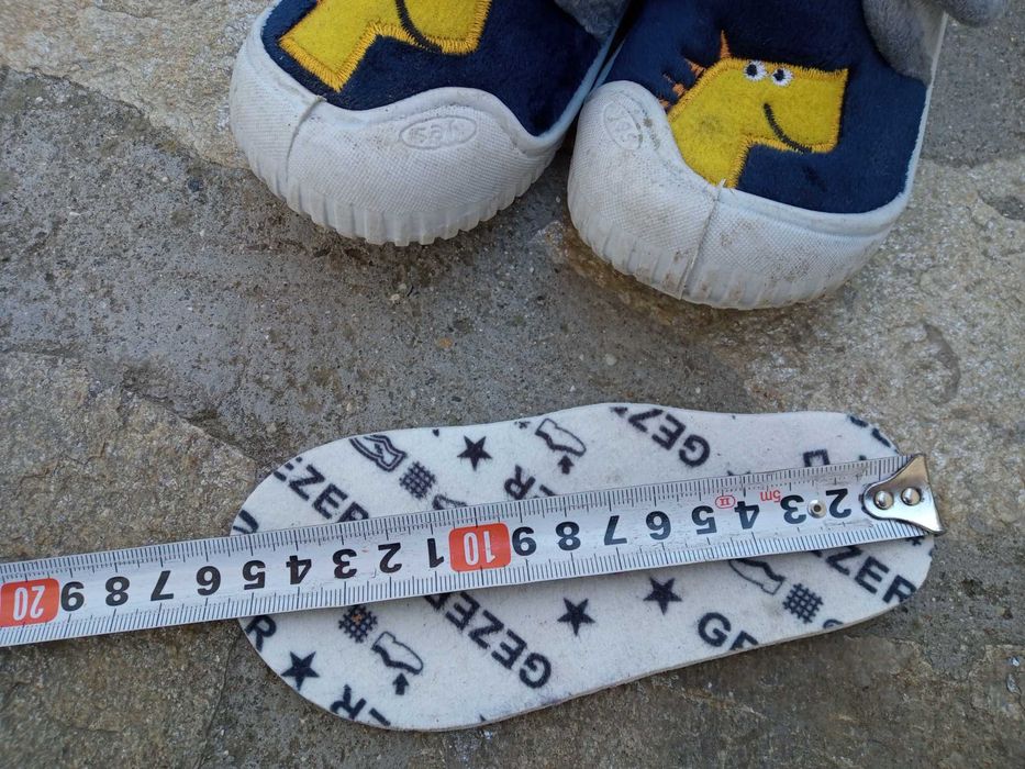 Детски Ботуши, Боти, Маратонки, пантофи... Разгледайте Снимките!
