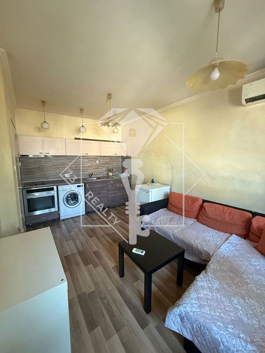 Продава се Двустаен апартамент в Пловдив, Мараша - 38 кв.м за 3053 €/кв.м - Снимка #1