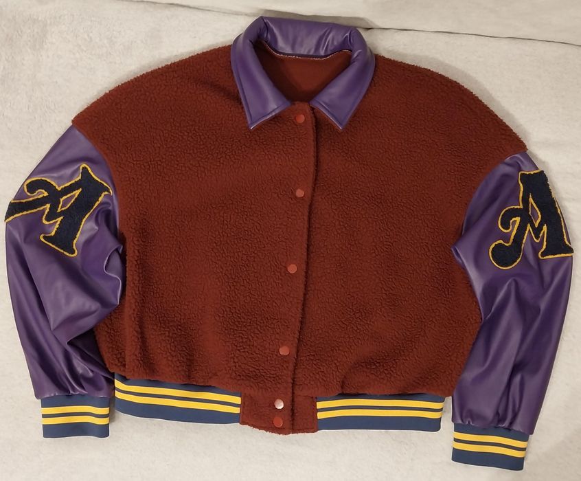 Geaca varsity Attitude,