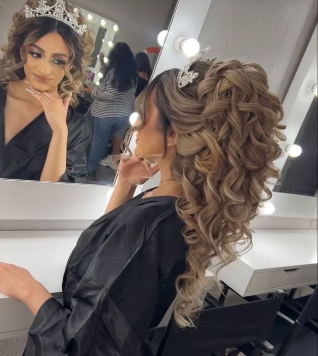 Coafuri pentru nunta bucle