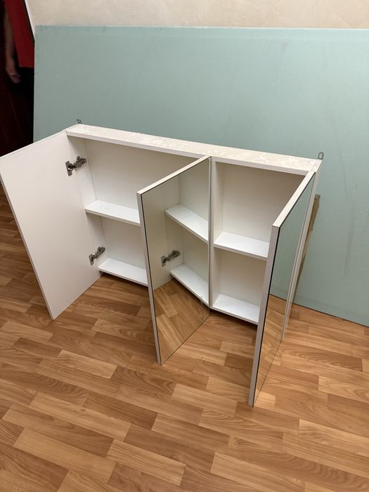 Зеркало шкаф для ванной