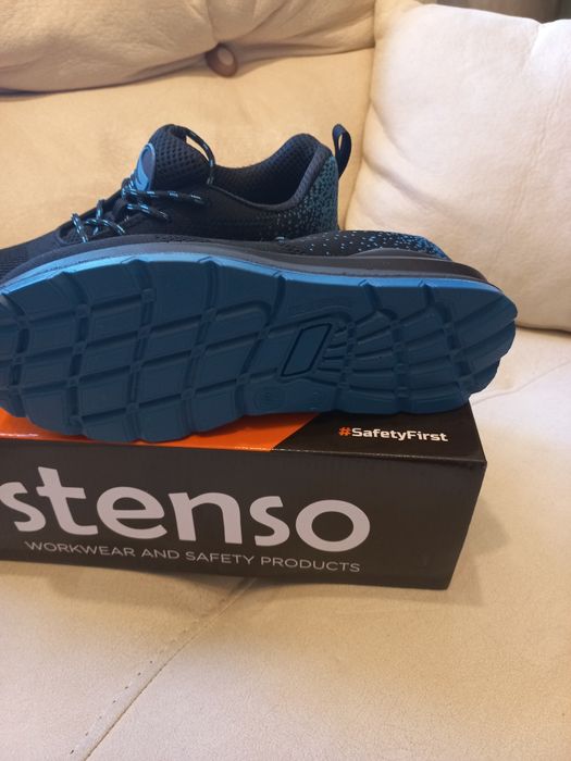 Чисто нови дамски работни обувки