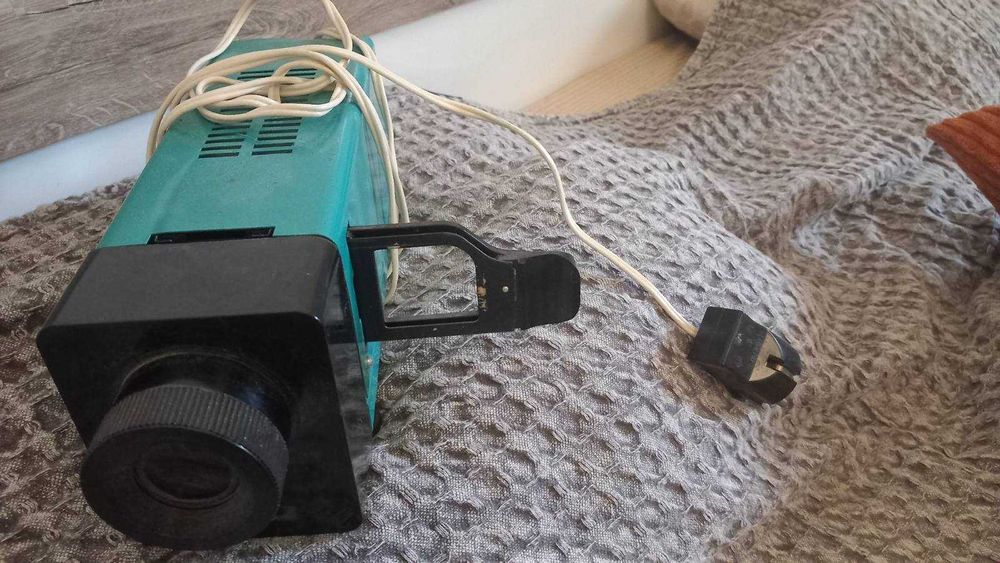 Руски прожекционен апарат