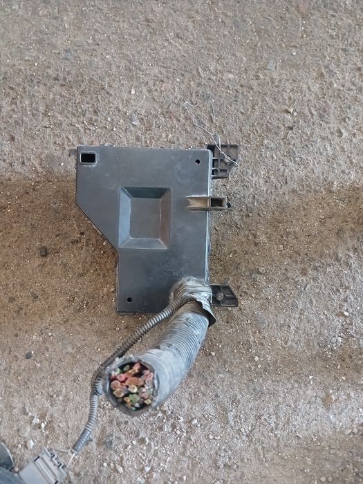 Блок предохранителей Вольво S40