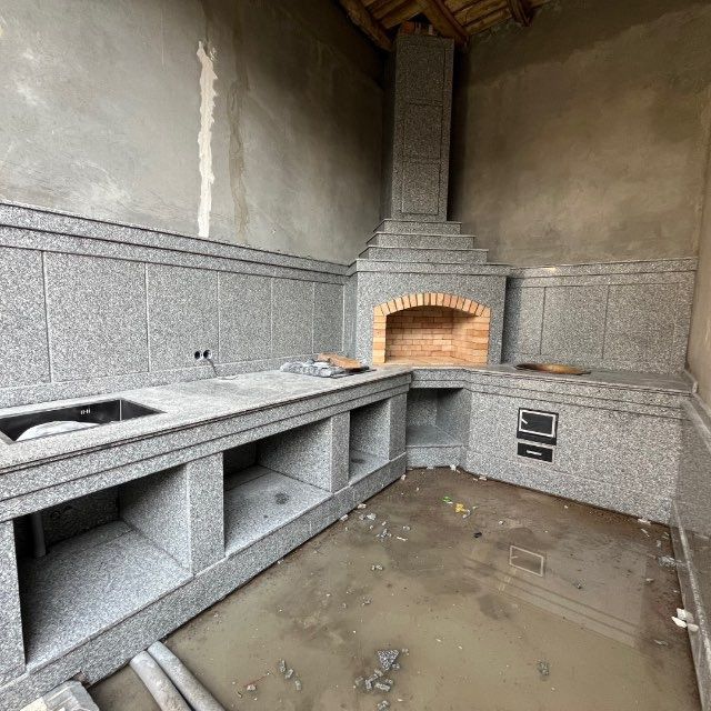 Укладка кафель брусчатки летние кухни барбекю цоколь лесница