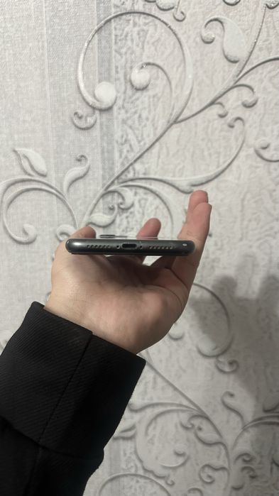 Айфон 11 цвет чёрный 128гб