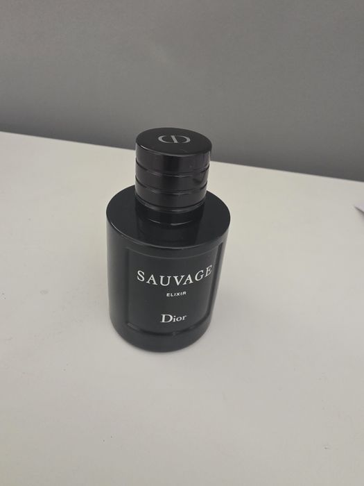 Dior saivage elixir 60 ml folosit rar