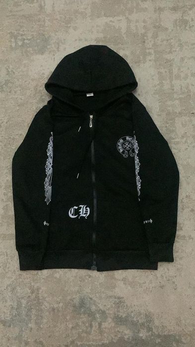 Черная Зипхуди от фирмы Chrome Hearts