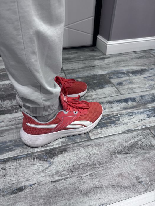 Кросовки Reebok, размер 41