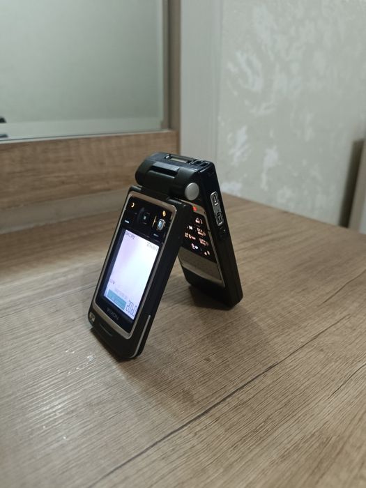 Nokia 6260 Nokia 7270 раскладушки