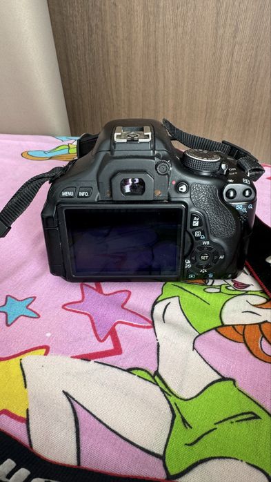 Canon фотоаппарат EOS 600D