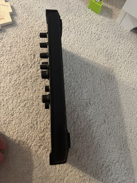 Native Instruments Traktor X1 – Controller DJ stare excelenta