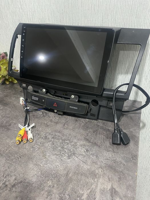 Продам Android магнитолу TS7 10” 4/64GB IPS