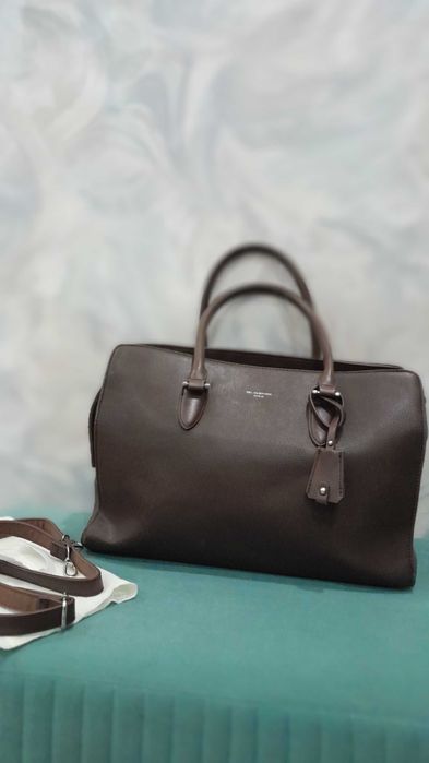 Продам мессенджер сумку David Jones