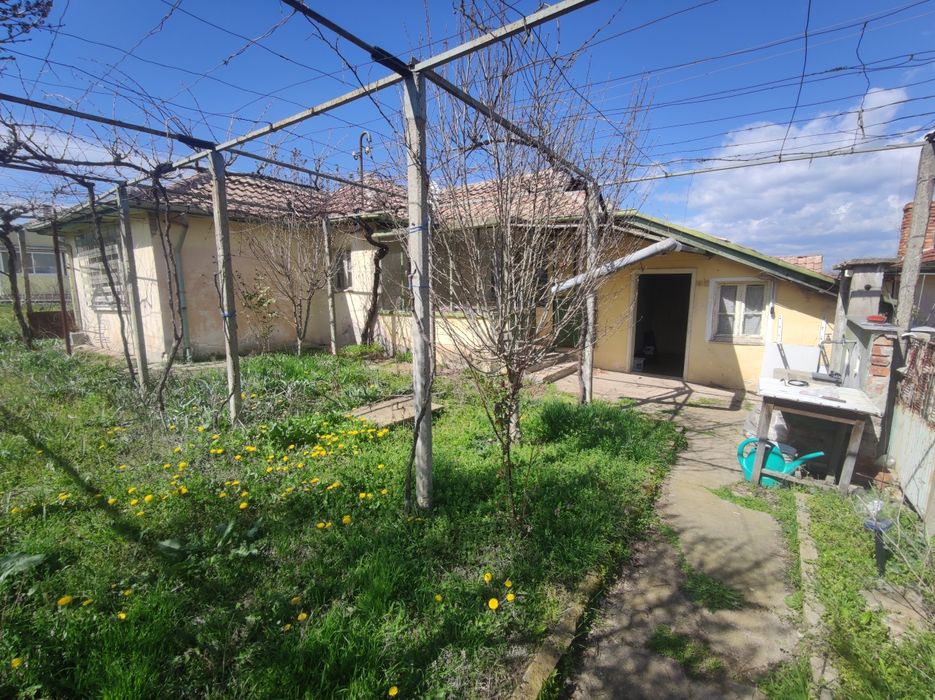 Продава се Къща в с. Михайлово, Област Стара Загора - 160 кв.м за 90 €/кв.м - Снимка #3