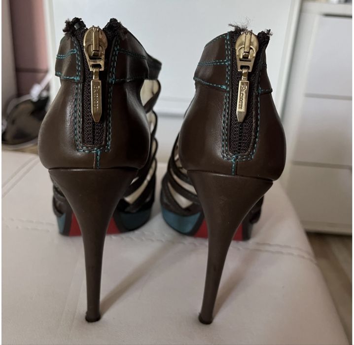 Оригинални токчета лачени bally 38 н cesare paciotti