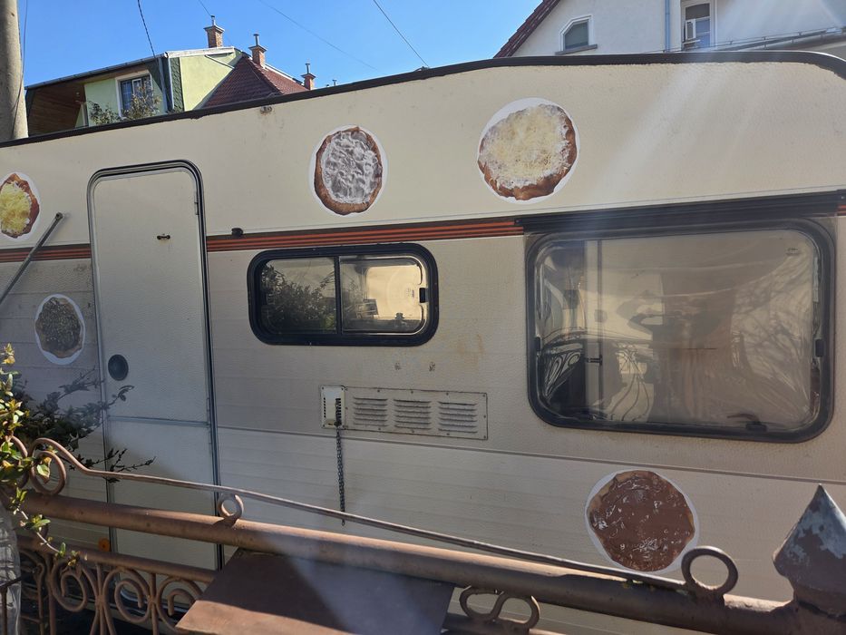 Vând Rulota fast food