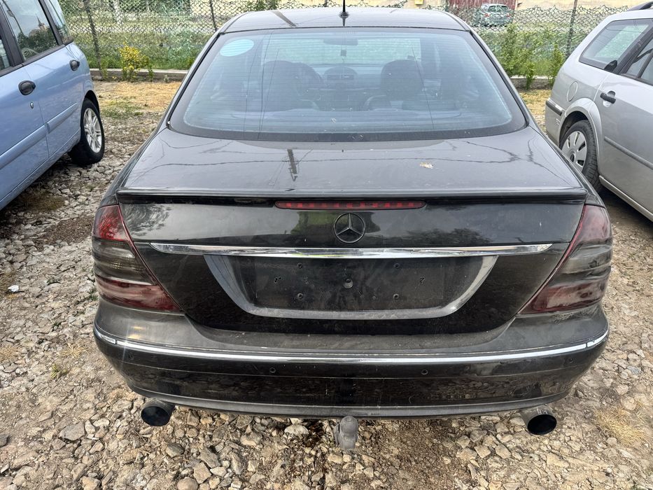 Mercedess e320 v6 avantgatde