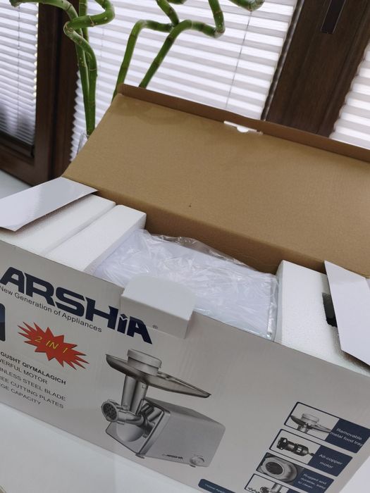 Электрическая мясорубка