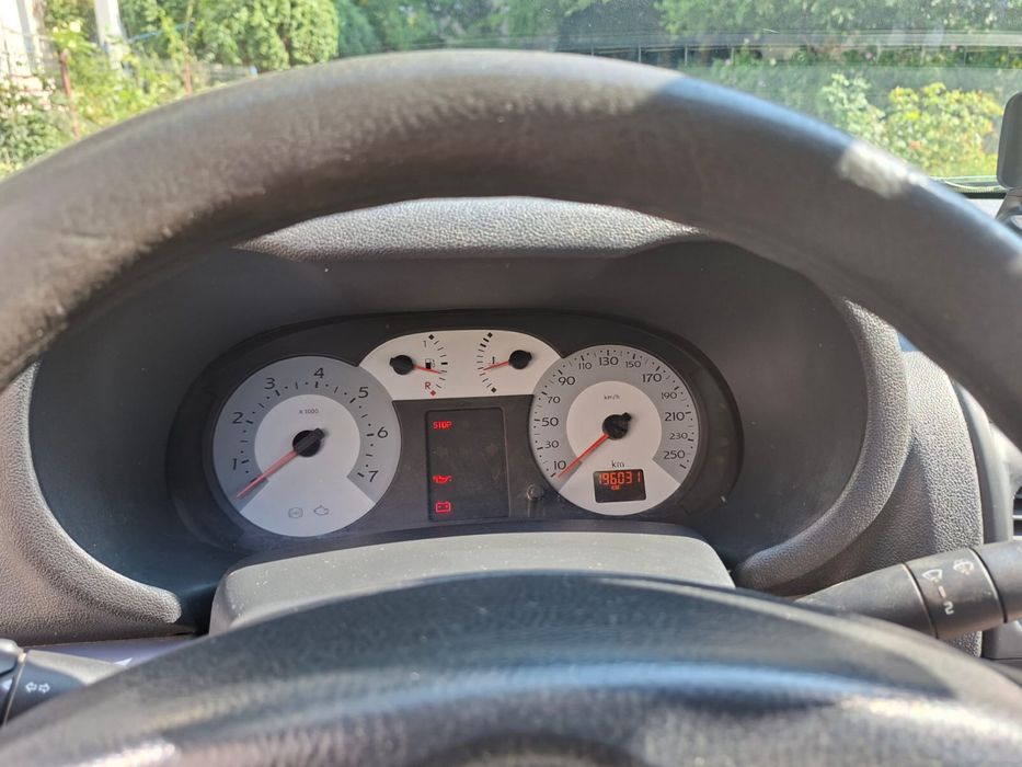 Vand Renault Symbol 1.4 8V