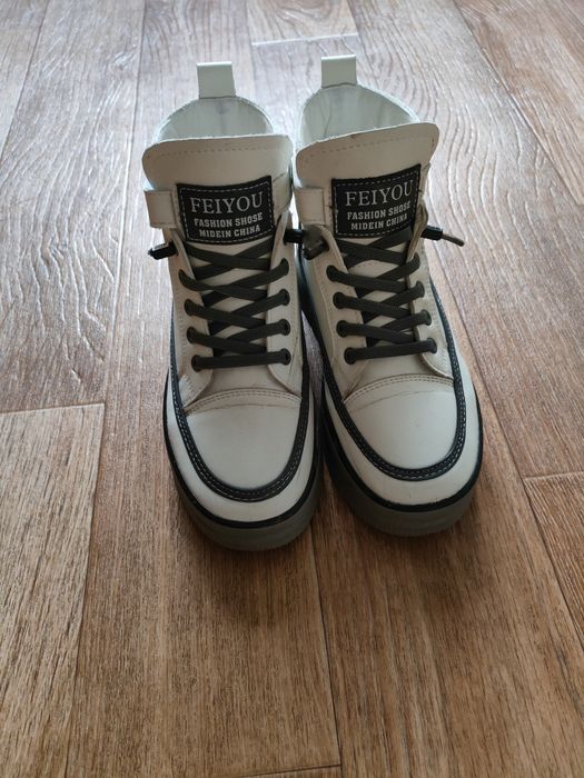 Ботиночки демисезонные