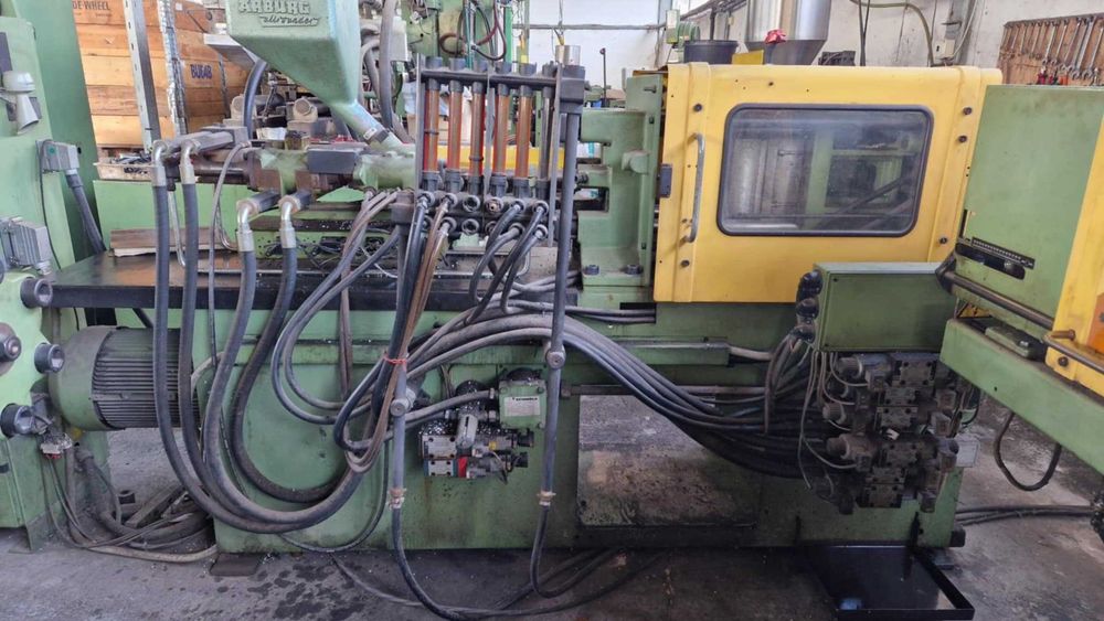 Шприц машина Arburg 350-90-220D