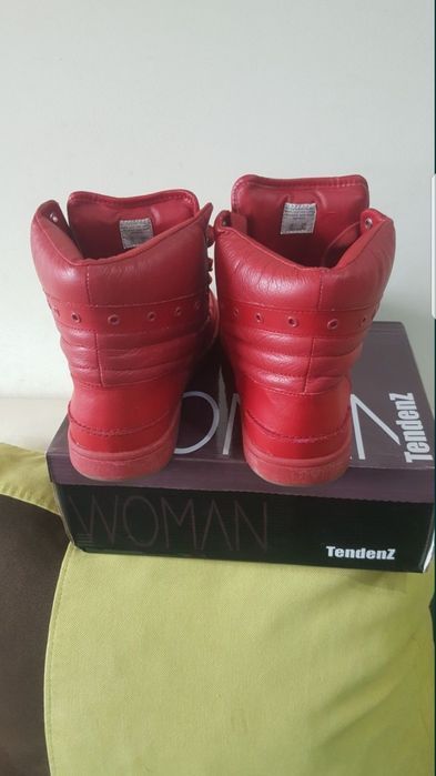 Оргинални мъжки кецове