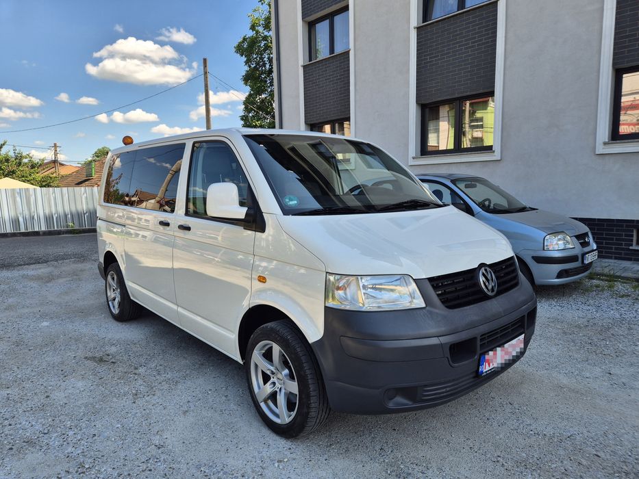 VW T5 1.9 TDI 102CP/Transporter 8+1 /2008/A.C