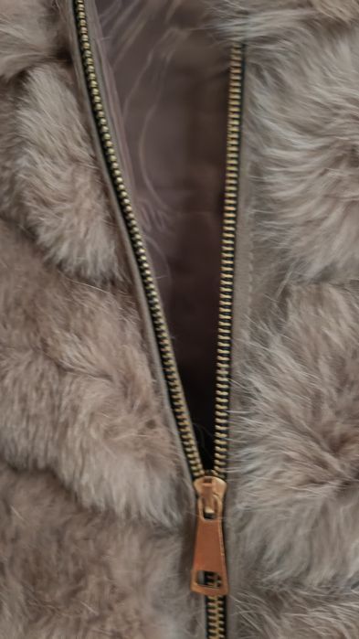 Шуба жилетка песец