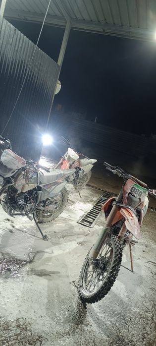 Эндуро 250 куб..