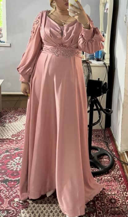 Нежное платье///