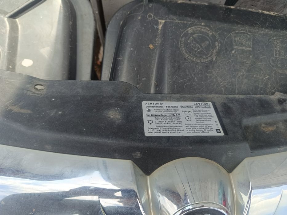Grila bara fata Opel Astra h an 2007
