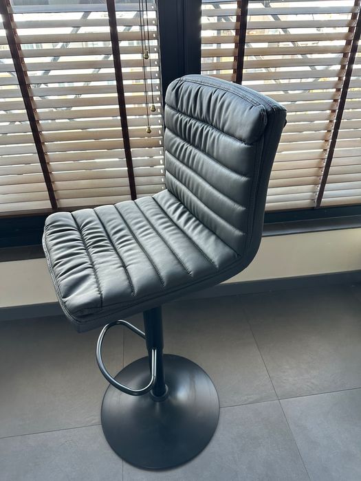 Бар Стол Кинг с 2г гаранция и безплатна доставка до офис