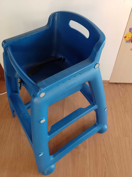 Scaun de masă profesional Rubbermaid
