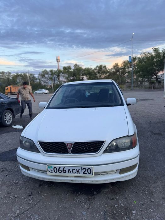 Тайота виста 1998г.в