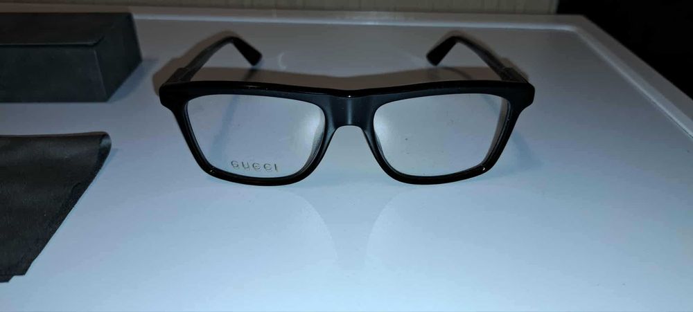 Rama pt Ochelarii de vedere Barbati Gucci Italy produs nou
