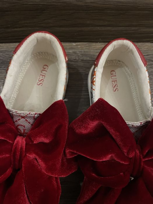 Детски обувки Guess Limited
