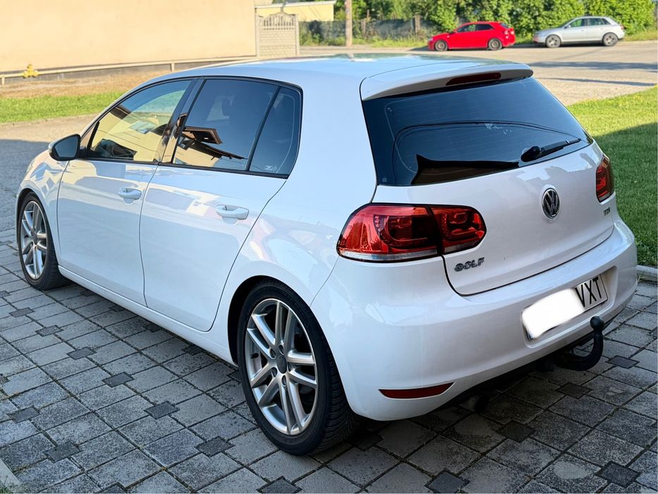 VOLKSWAGEN Golf 2011 — imagine 4