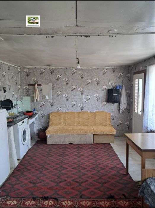 Къща за продан в с. ЛОЗЕН