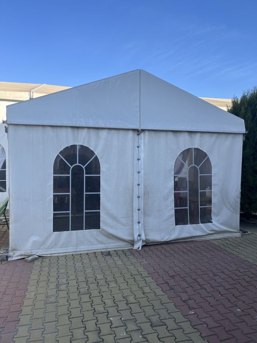 Vand cort de evenimente