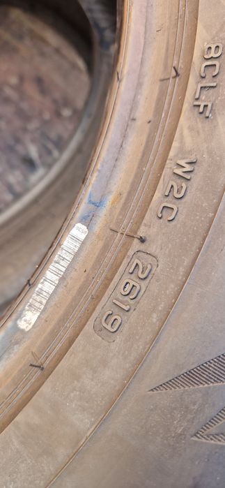2 Anvelope Bridgestone 215 65 R17 M+S