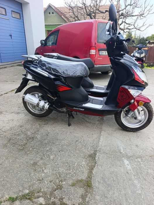 Scuter nou baotian roky 49 cm 4 timpi