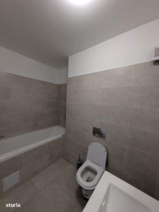 Apartament 3 camere, terasa, mobilat, AC, zona EROILOR