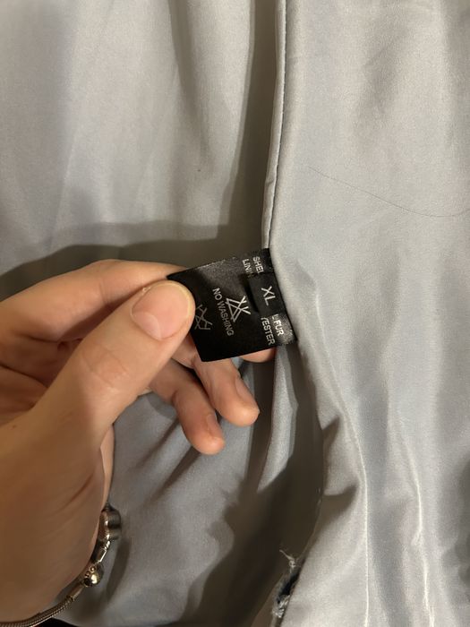 Срочно парка Оригинал за 18 000