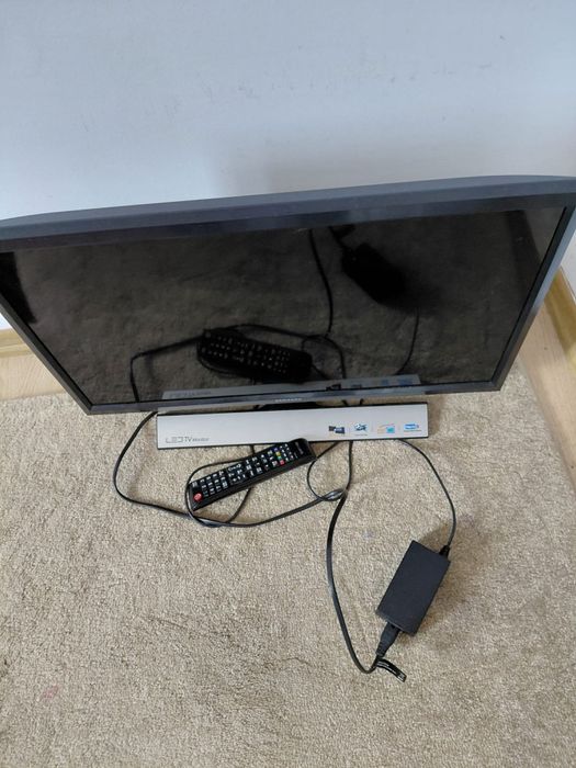 Vind monitor TV  diagonala 60