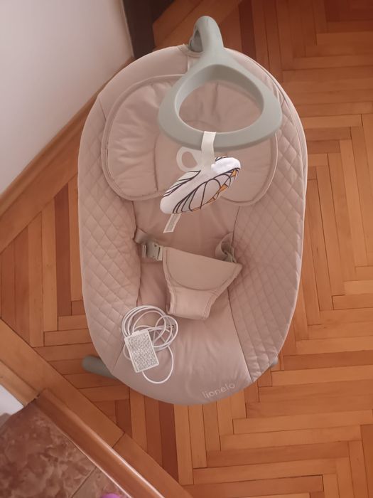 Balansoar Lionelo, model Rio
A fost doar încercat, dar bebelușul nu a