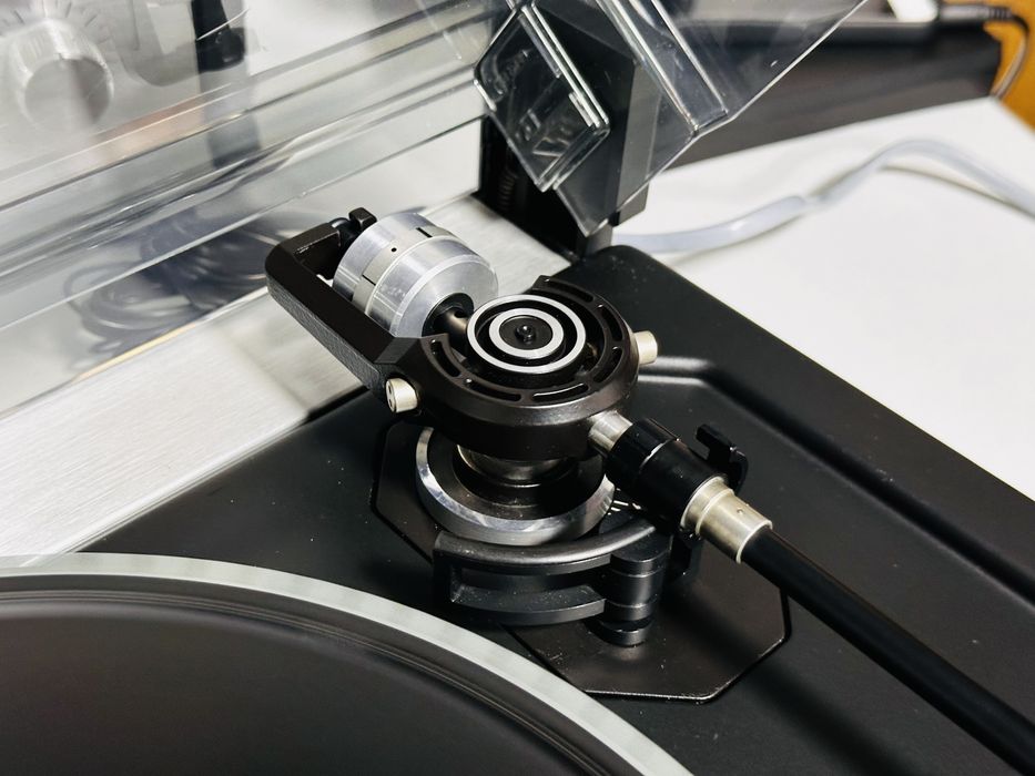 Pick-up de colecție THORENS TD110,2 viteze-33/45,doză EMPIRE 2000E/III